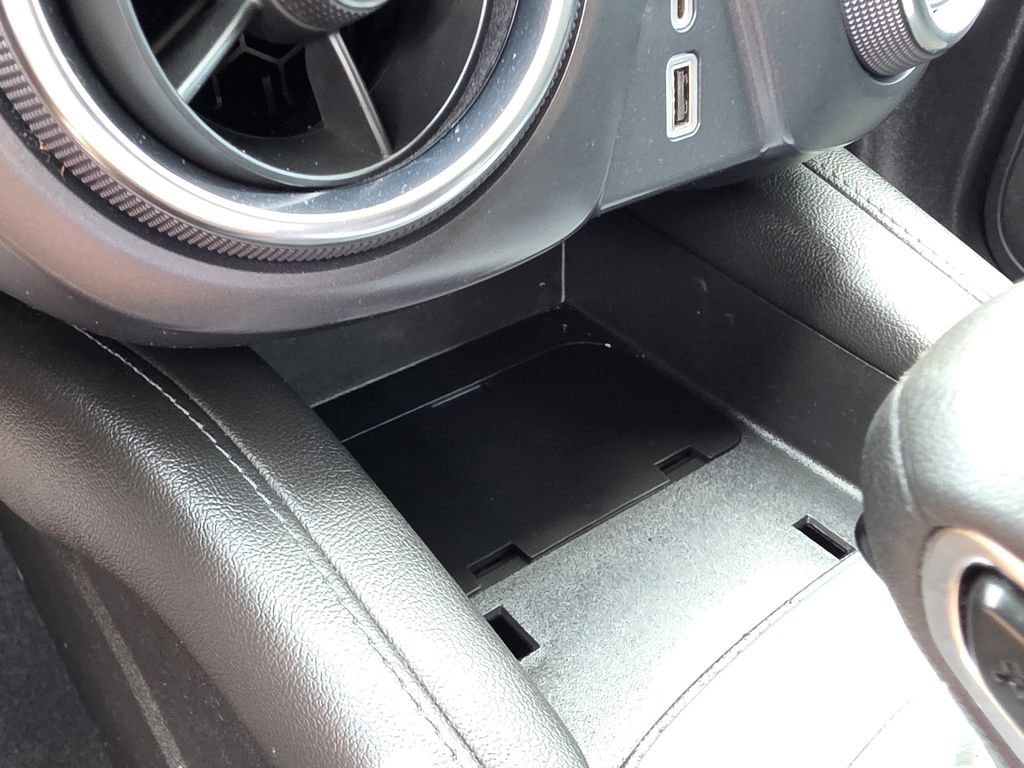 Used 2022 Chevrolet Blazer LT FWD image 23