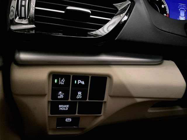 Used 2020 Acura RDX w/ Technology Package AWD/4WD image 30