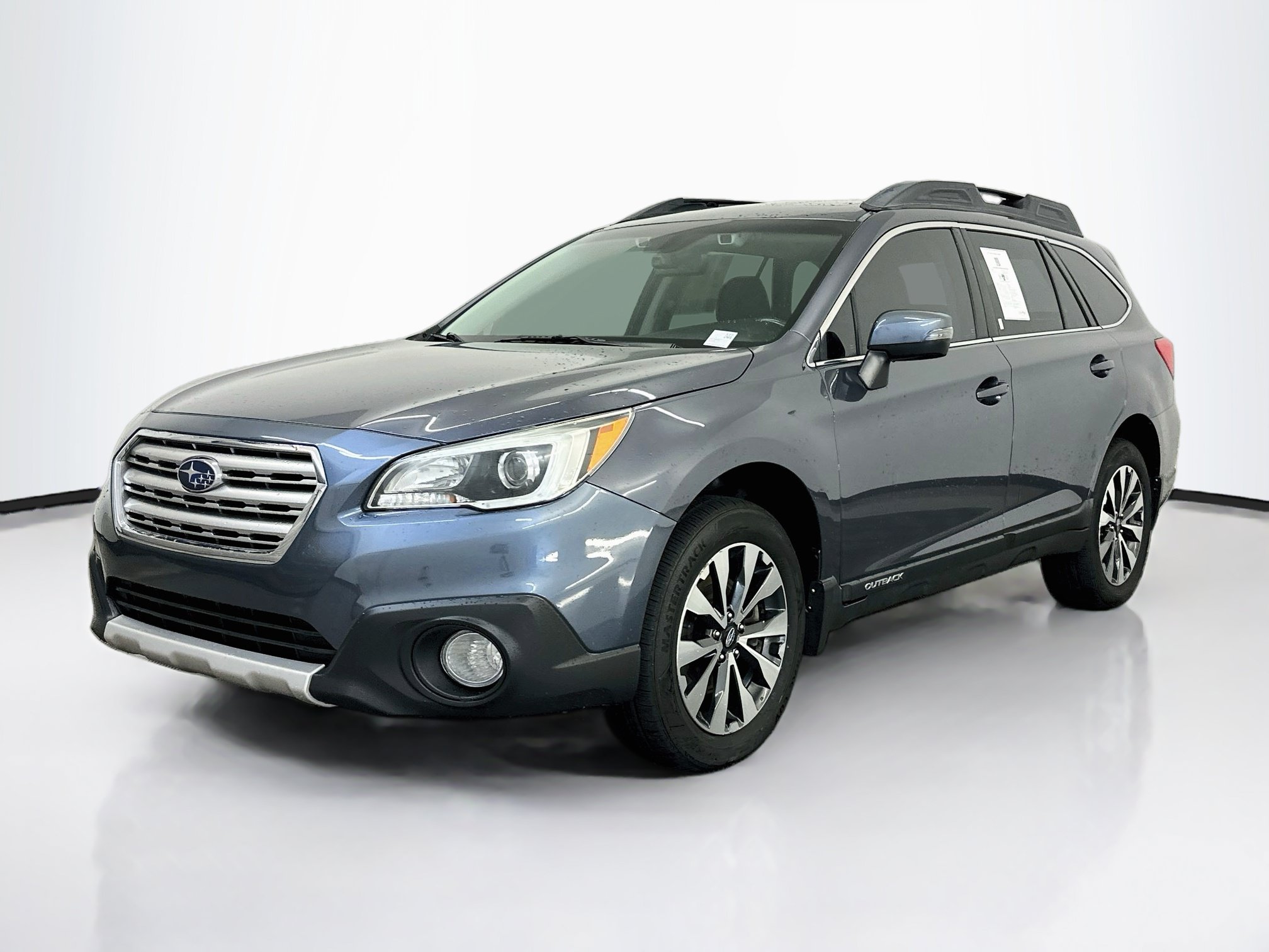 Used 2017 Subaru Outback 2.5i Limited AWD/4WD image 3