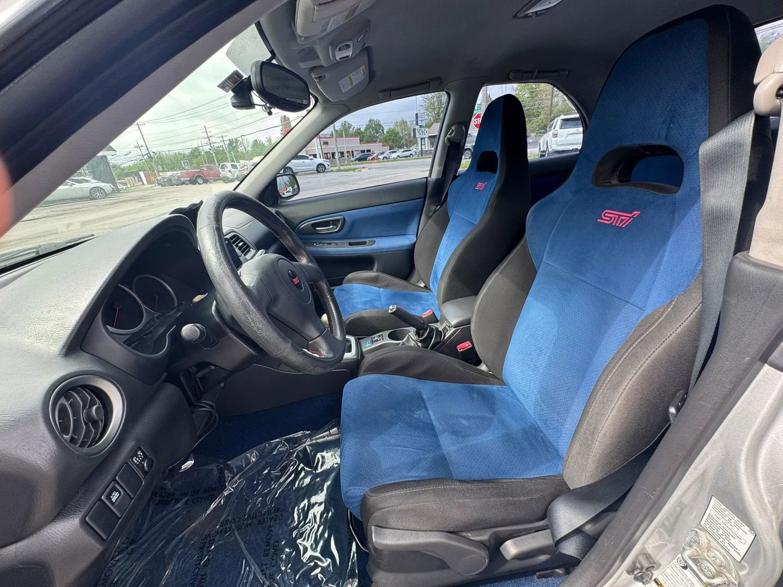 Used 2005 Subaru Impreza WRX STI image 12