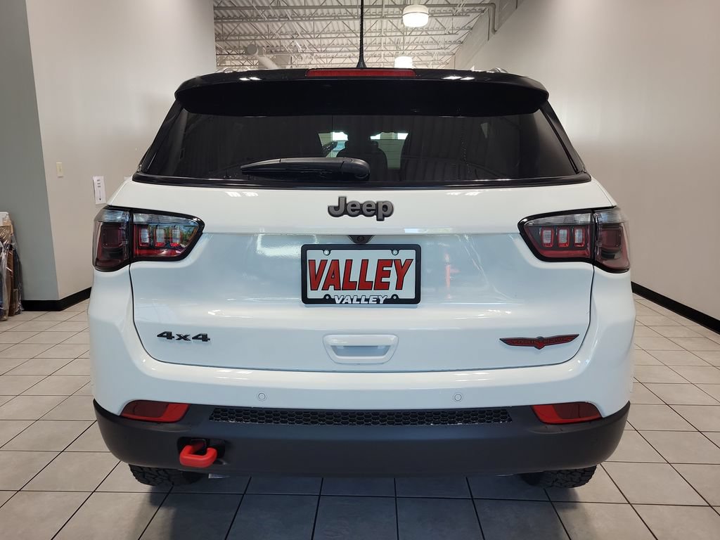 New 2026 Jeep Compass Trailhawk AWD/4WD image 7