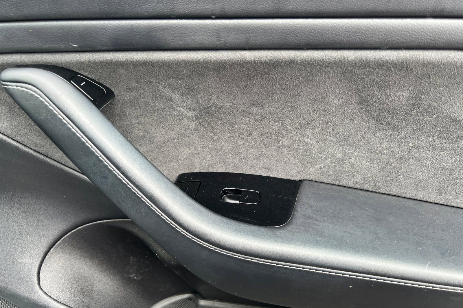 Used 2019 Tesla Model 3 Standard Range image 22