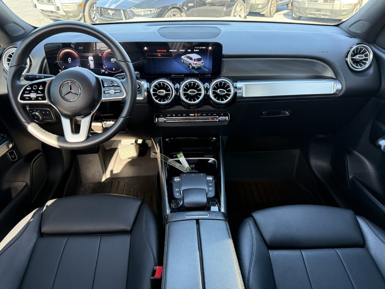 Used 2021 Mercedes-Benz GLB 250 image 17