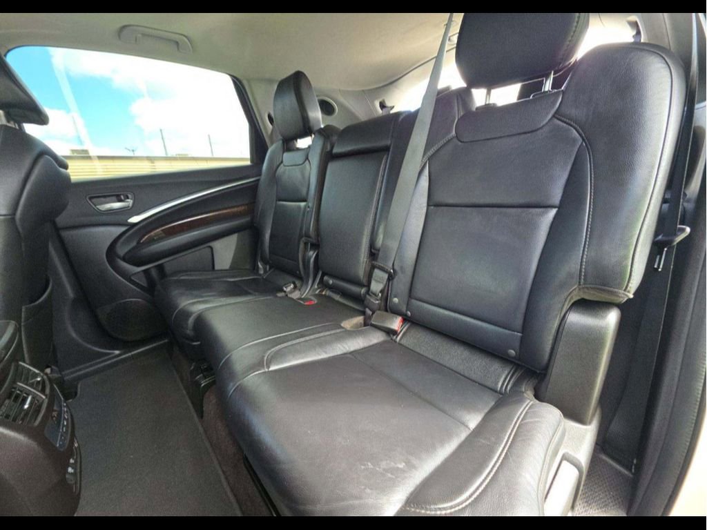 Used 2017 Acura MDX FWD w/ Technology Package image 12