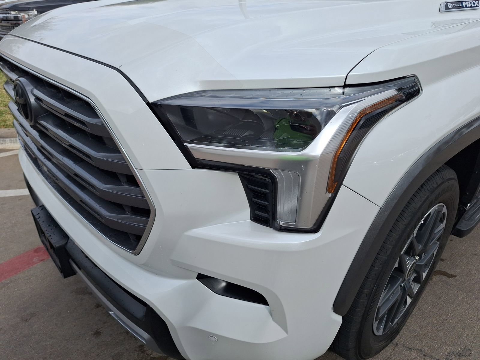 Used 2024 Toyota Sequoia Limited image 10