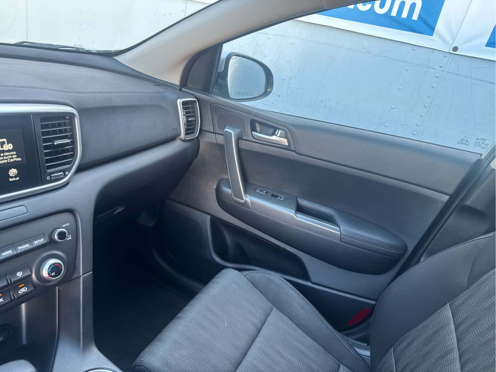 Used 2022 Kia Sportage LX image 24