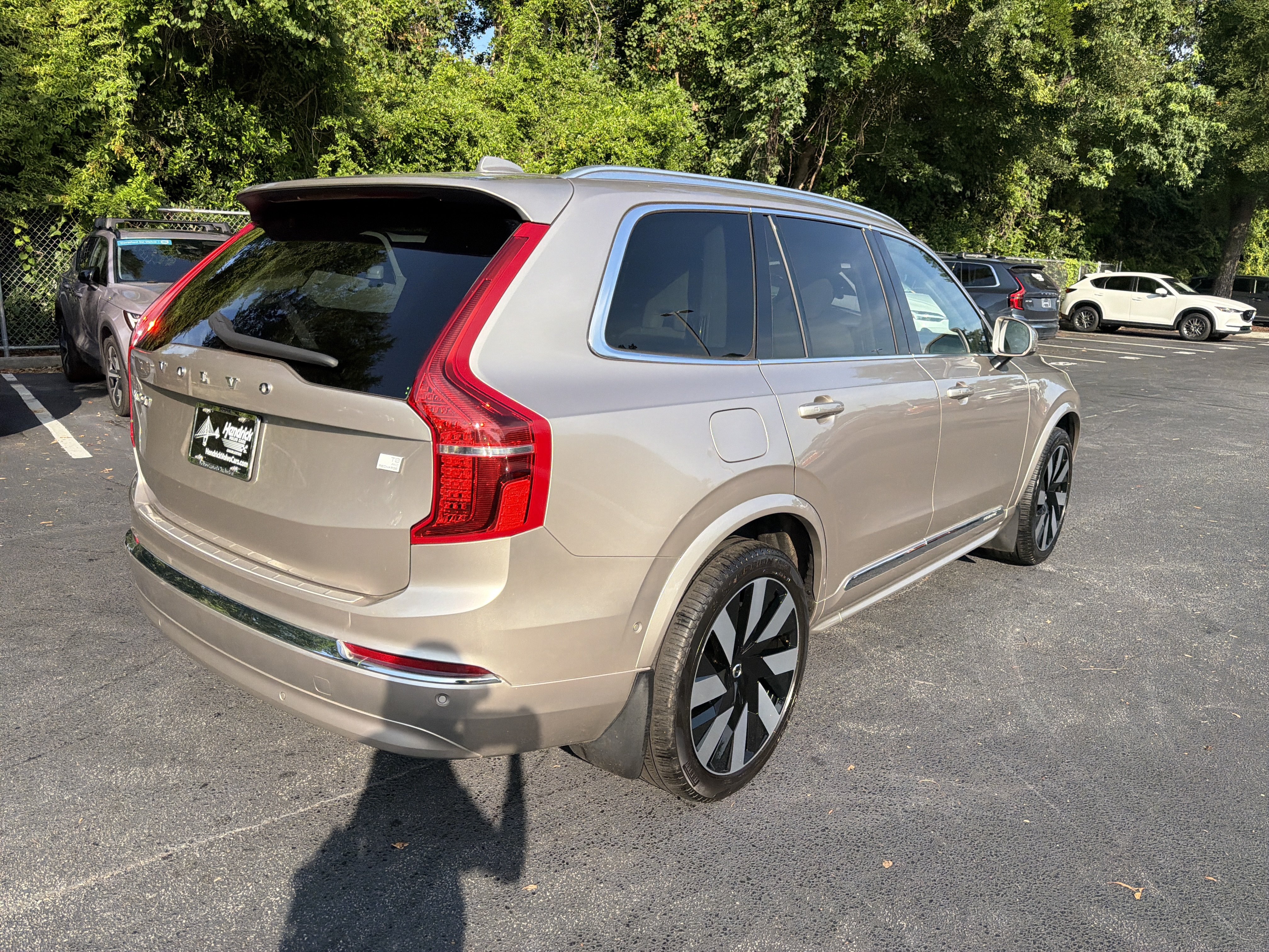 Certified 2024 Volvo XC90 T8 Plus w/ Protection Package AWD/4WD image 48
