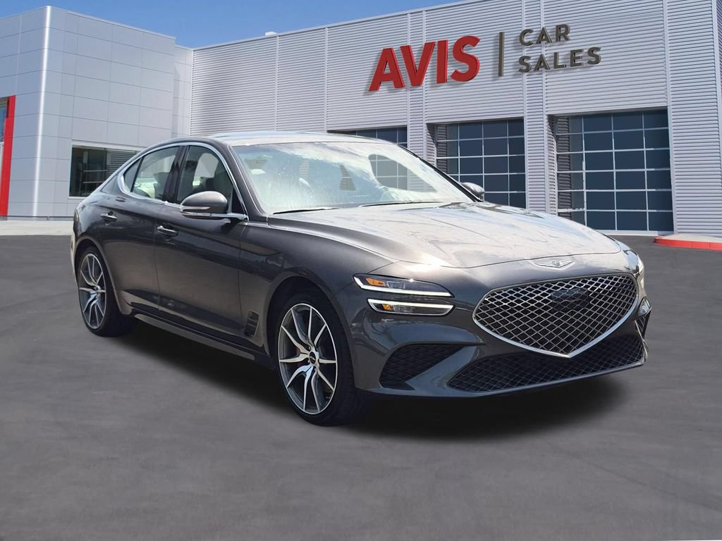 Used 2025 Genesis G70 2.5T RWD image 3