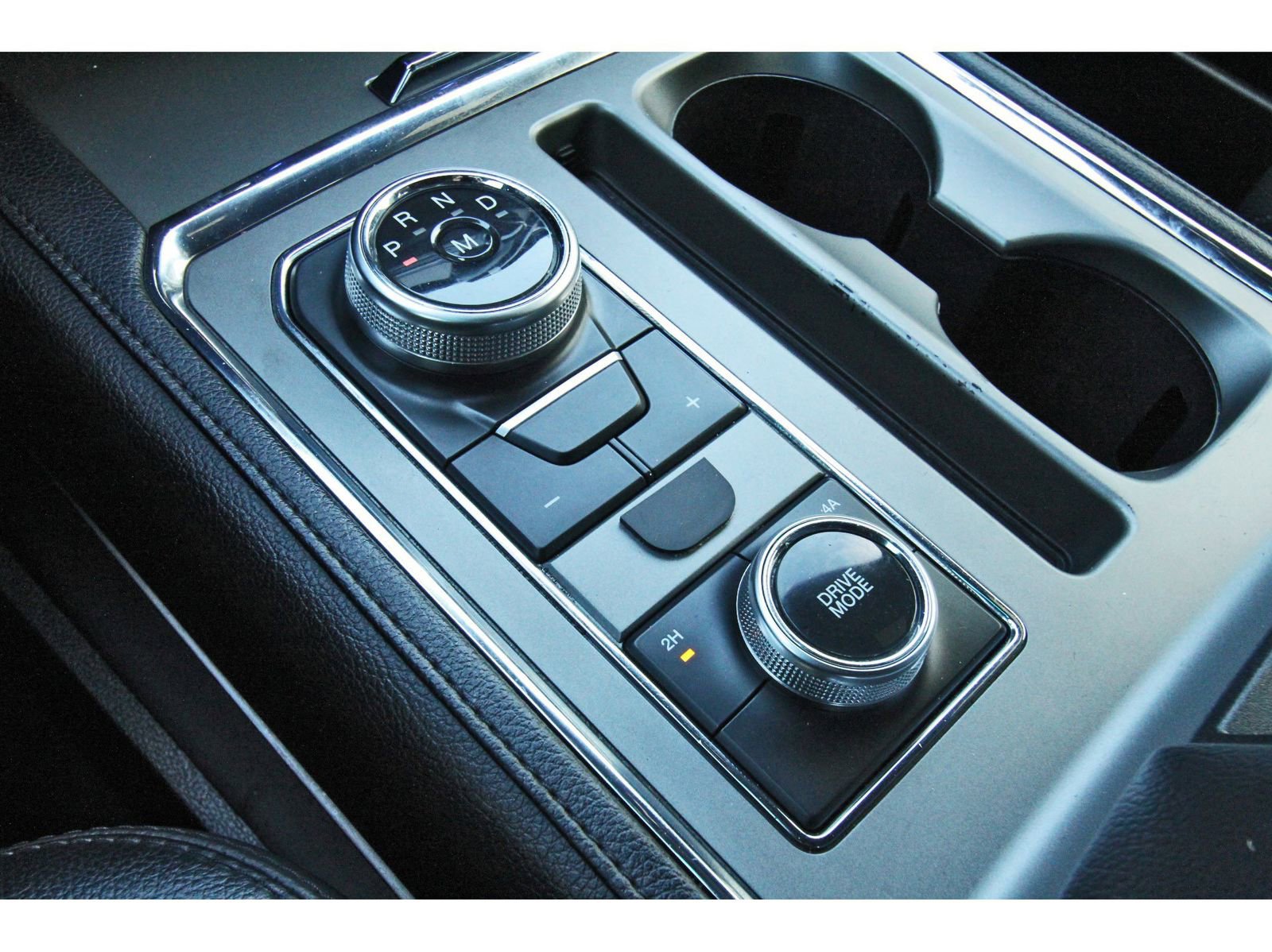 Used 2019 Ford Expedition XLT w/ Equipment Group 202A image 29