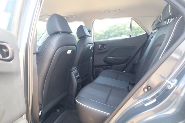 New 2026 Hyundai Venue SEL FWD image 23