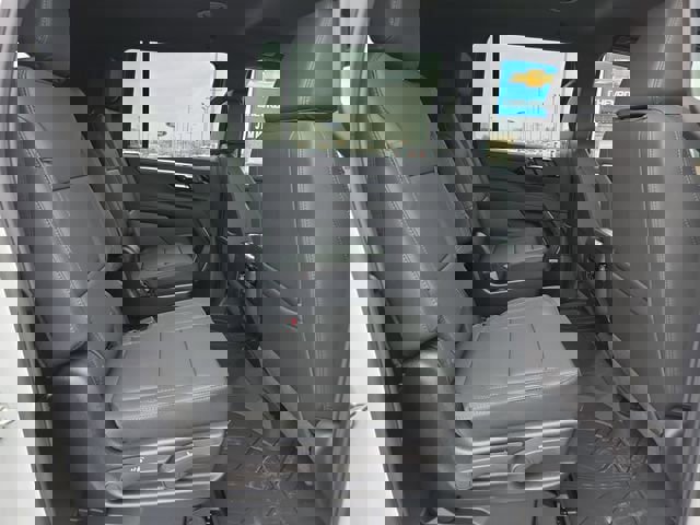 New 2026 Chevrolet Suburban LT w/ Comfort Package image 15