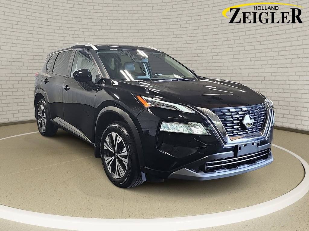 Certified 2023 Nissan Rogue SV w/ SV Premium B Package AWD/4WD image 3