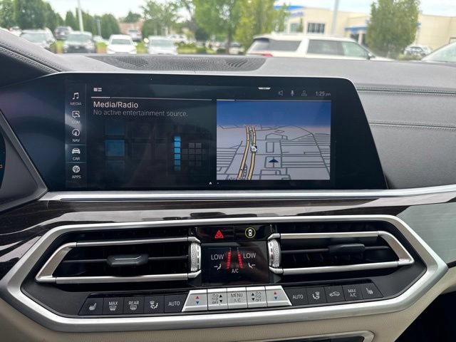 Used 2021 BMW X5 xDrive45e w/ M Sport Package AWD/4WD image 13