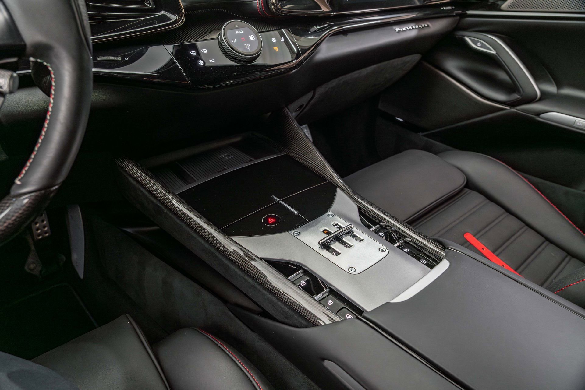 Certified 2024 Ferrari Purosangue AWD/4WD image 6