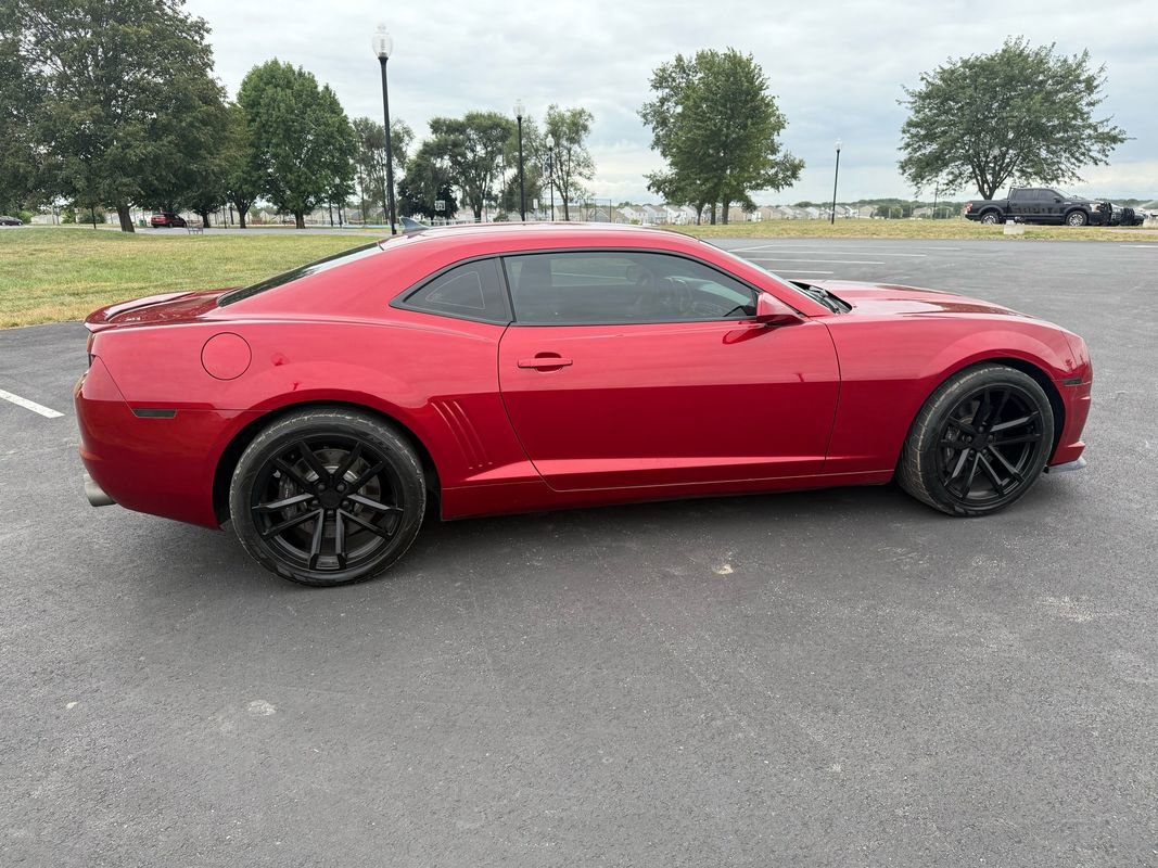 Used 2013 Chevrolet Camaro SS image 4