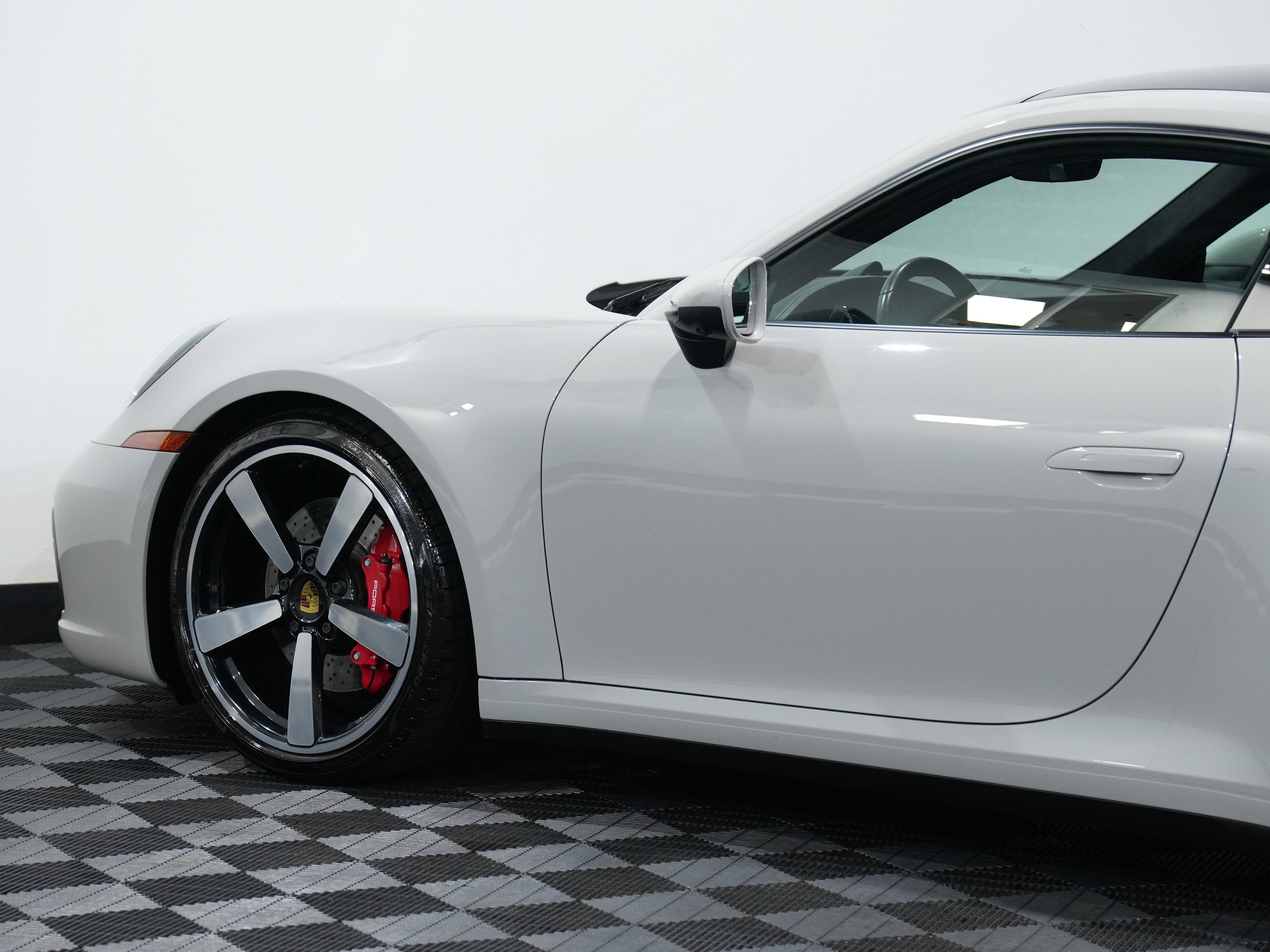 Used 2020 Porsche 911 Carrera 4S image 21