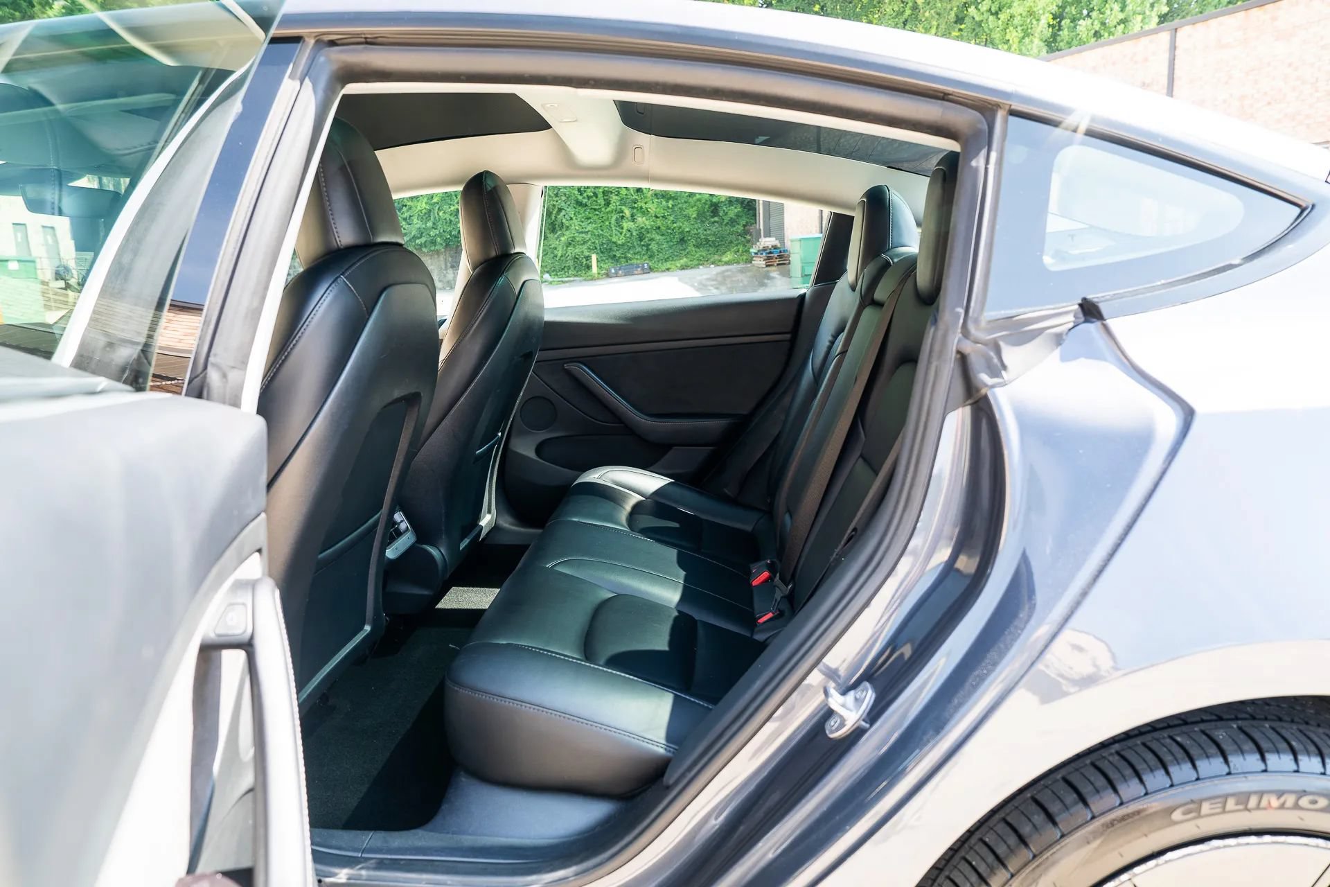 Used 2023 Tesla Model 3 Standard Range RWD image 24