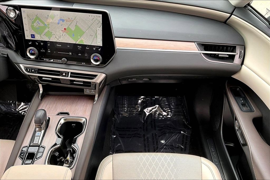 Used 2024 Lexus RX 350 Premium Plus w/ Convenience Package image 26