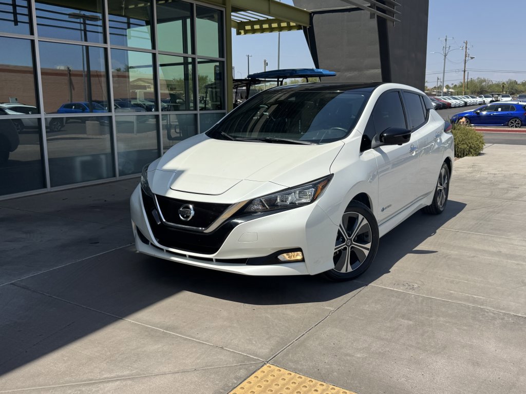 Used 2019 Nissan Leaf SL w/ SL Technology Package image 2