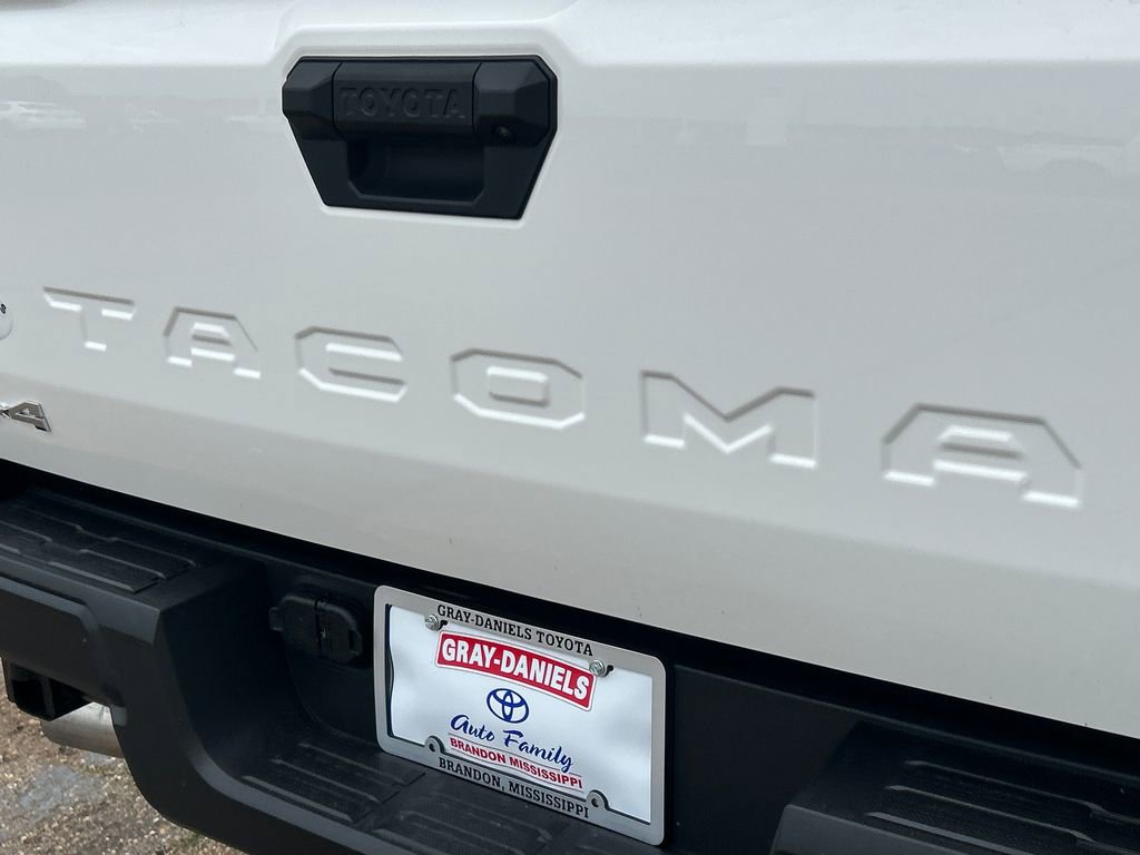 New 2026 Toyota Tacoma SR AWD/4WD image 34