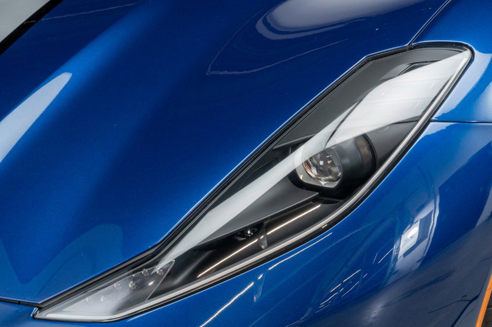 Certified 2022 Ferrari 812 Competizione image 13