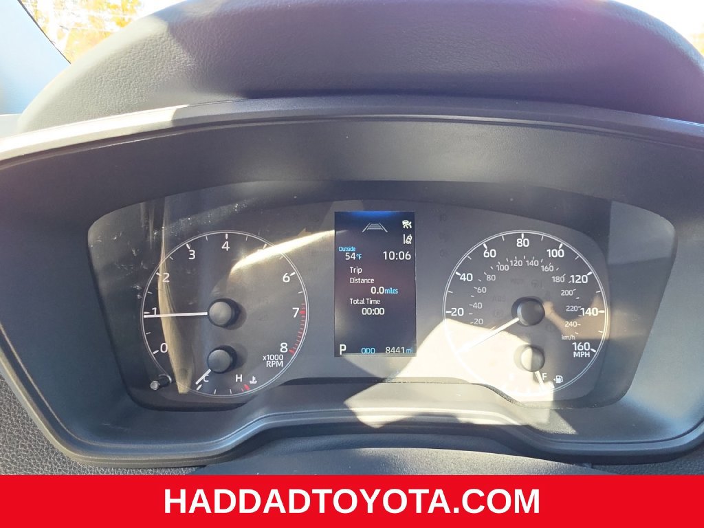 Used 2025 Toyota Corolla LE FWD image 19
