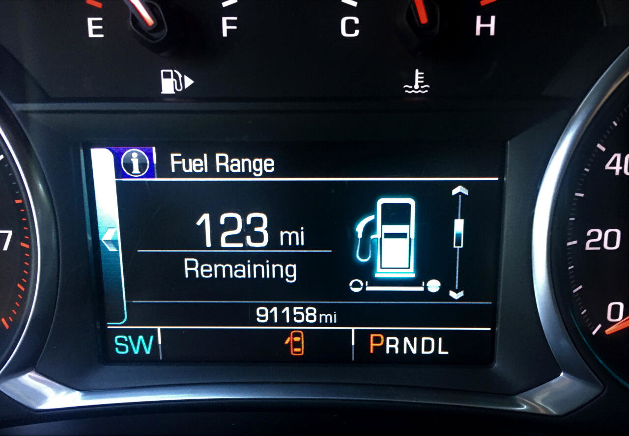 Used 2018 Chevrolet Malibu LT image 22