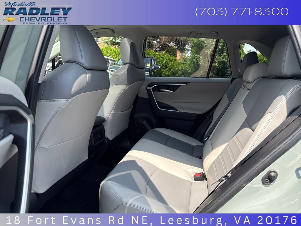 Used 2020 Toyota RAV4 XLE Premium AWD/4WD image 22