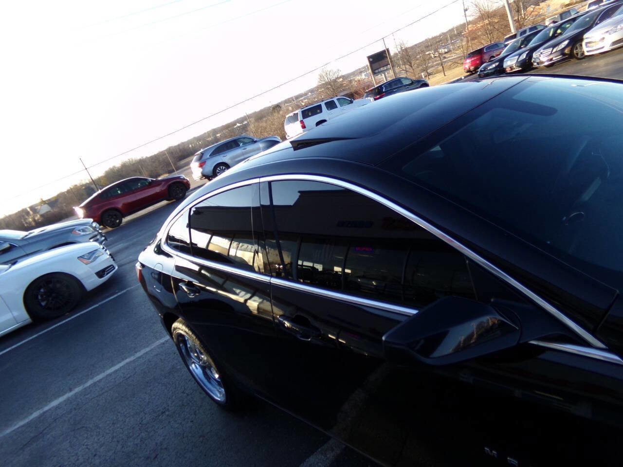 Used 2021 Chevrolet Malibu LT image 37