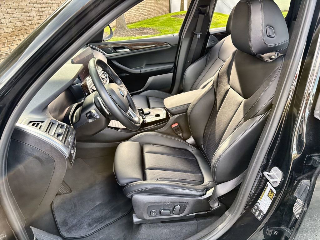 Used 2024 BMW X3 xDrive30i w/ Premium Essential Package image 13