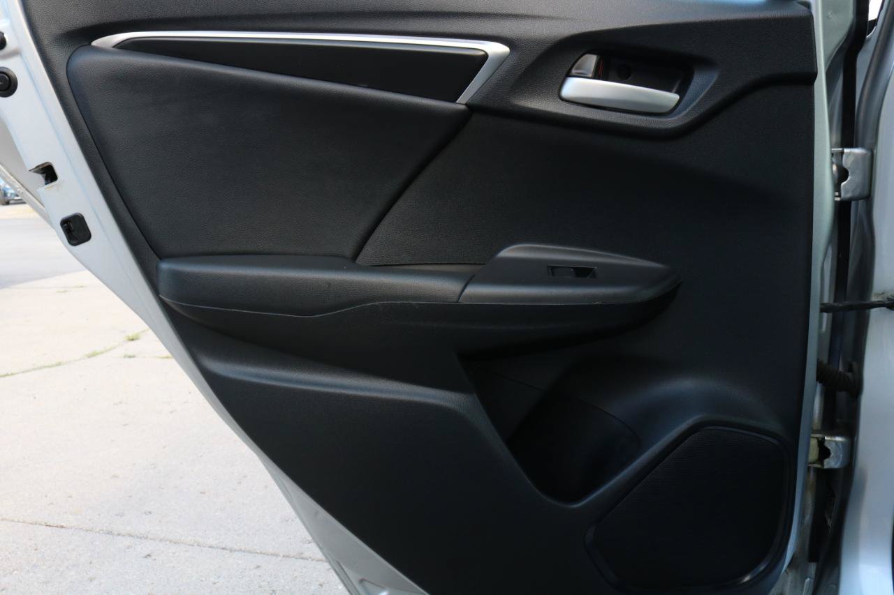 Used 2015 Honda Fit EX image 31