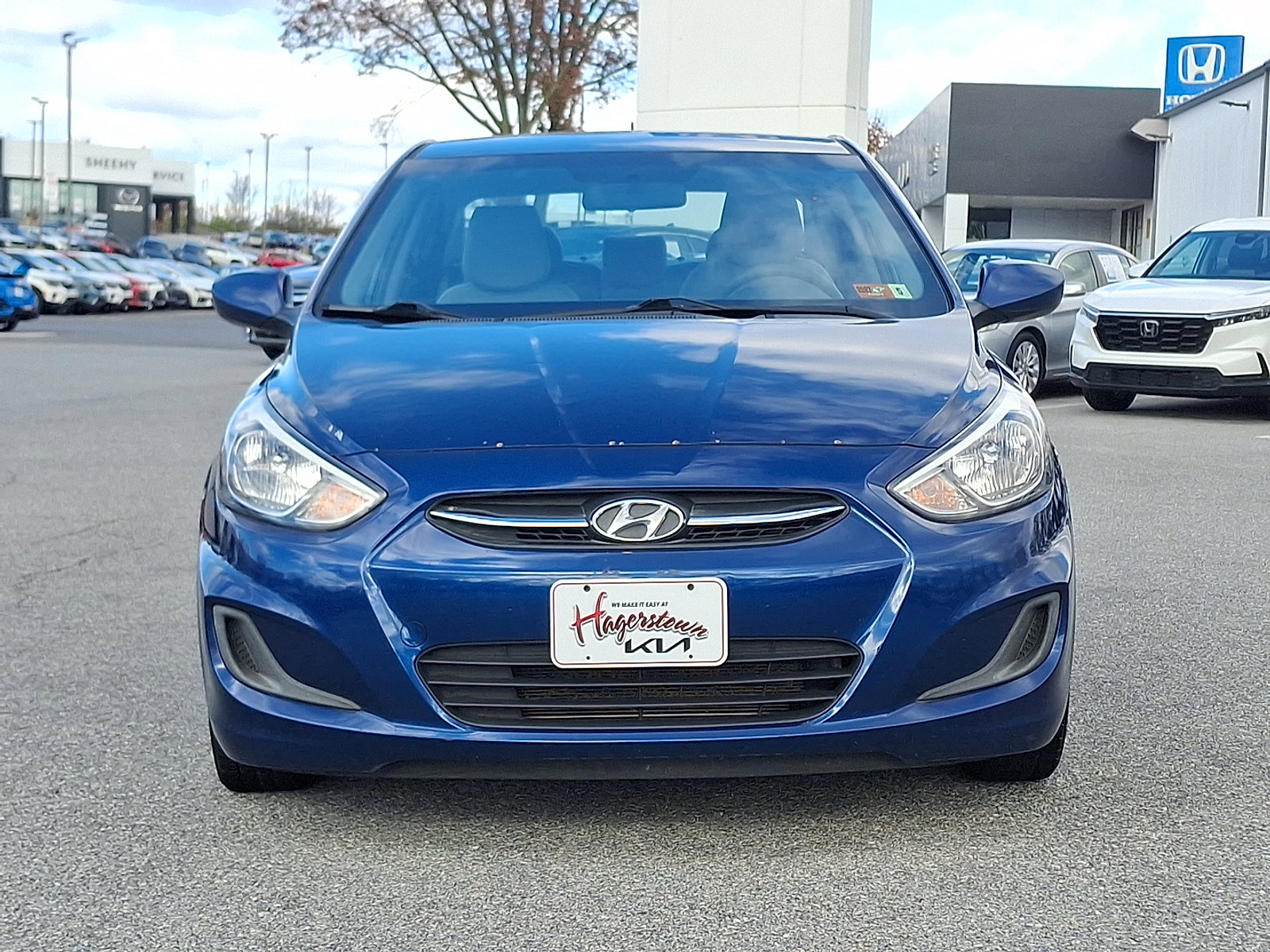 Used 2015 Hyundai Accent GLS w/ Option Group 02 image 2