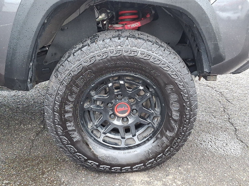 Certified 2022 Toyota Tacoma TRD Pro AWD/4WD image 35