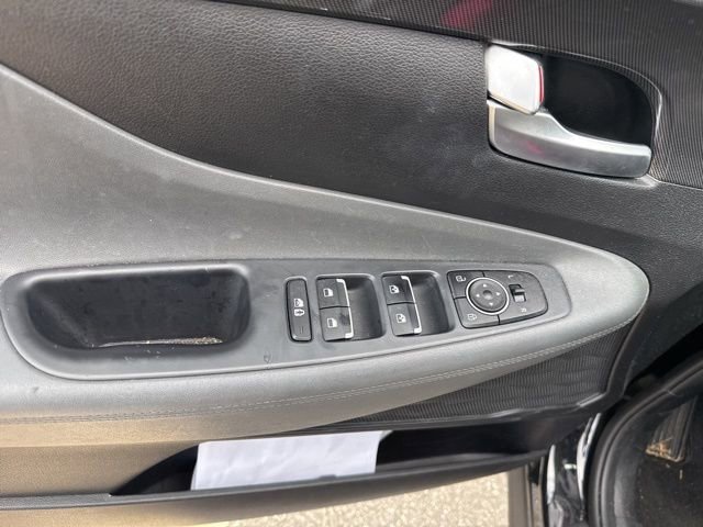 Used 2023 Hyundai Santa Fe SEL image 18