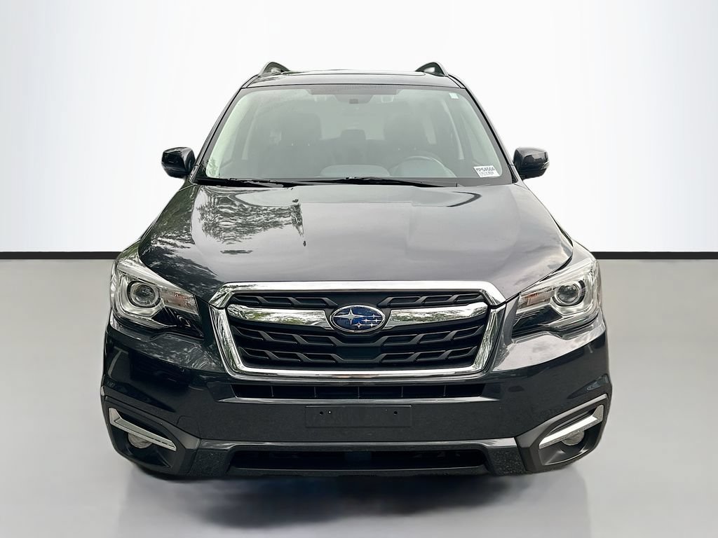 Used 2017 Subaru Forester 2.5i Touring AWD/4WD image 2