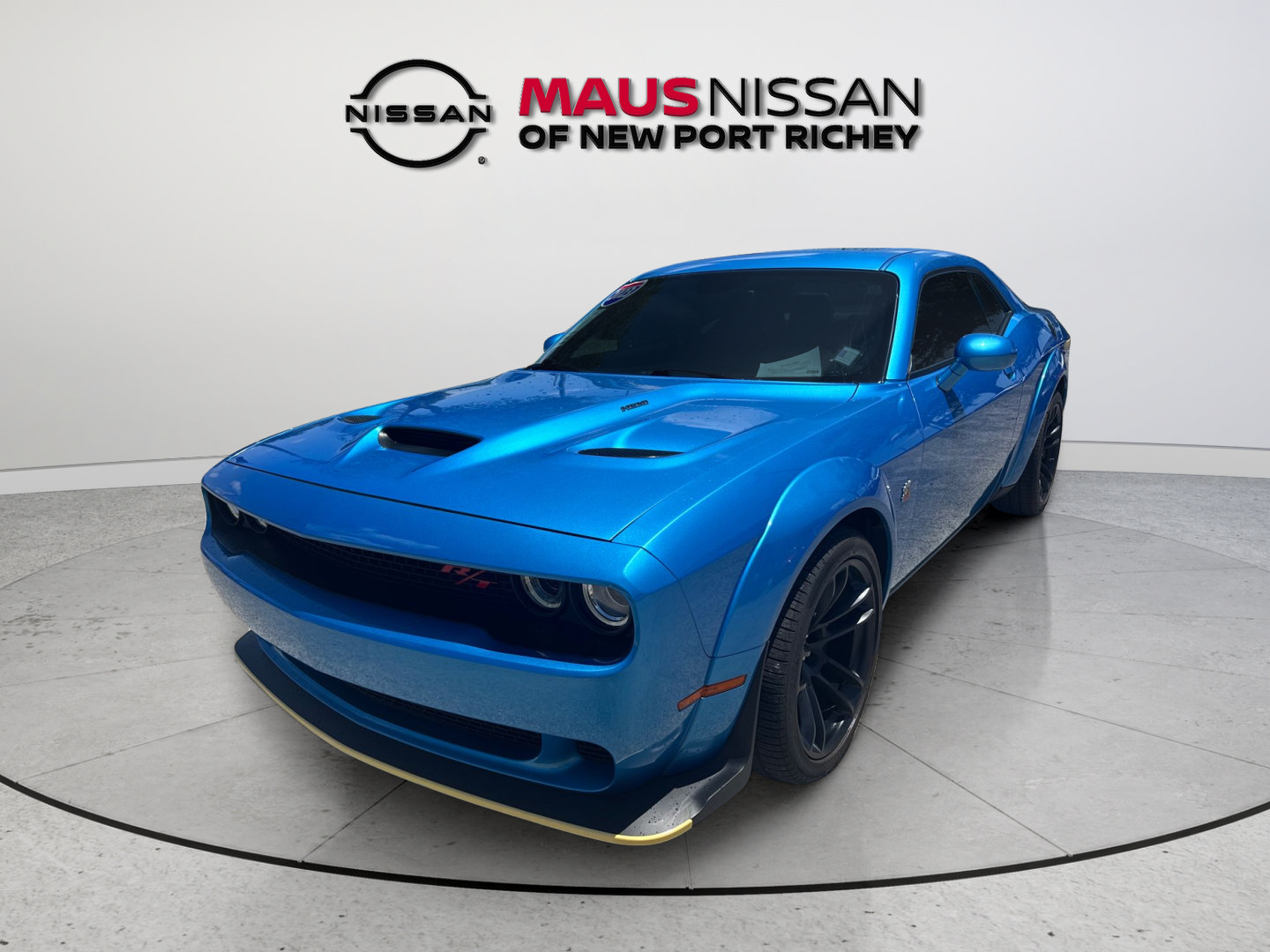 Used 2023 Dodge Challenger R/T Scat Pack RWD image 3