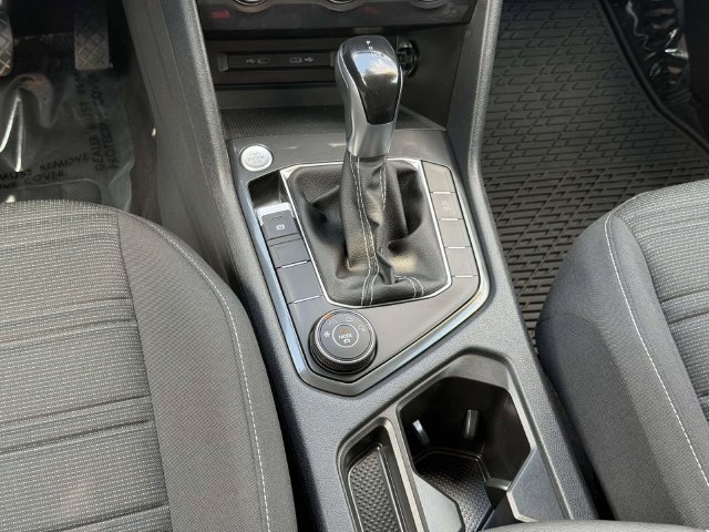 Used 2022 Volkswagen Tiguan S AWD/4WD image 19