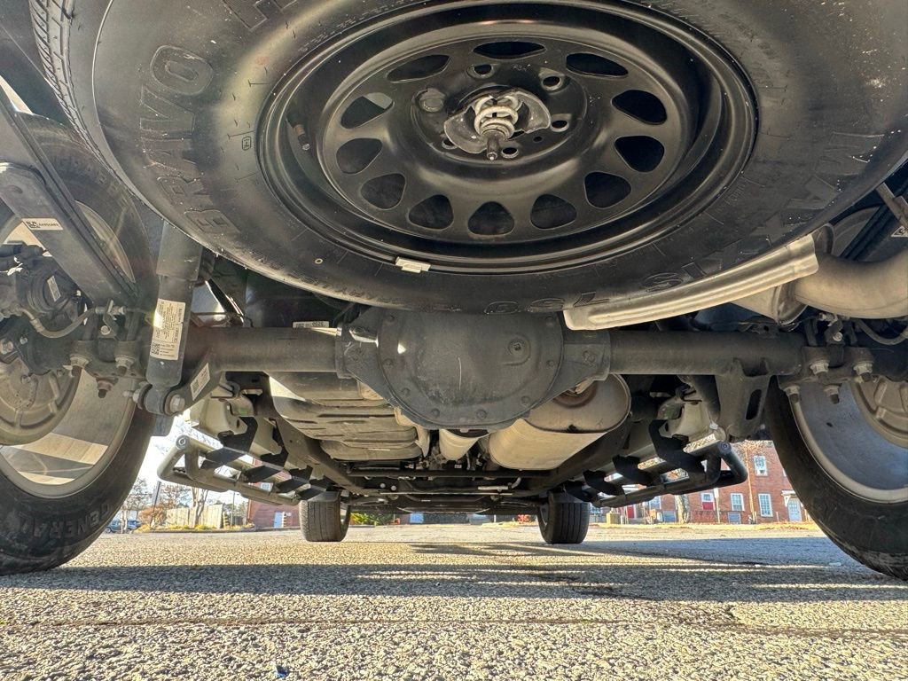 Used 2022 Chevrolet Silverado 1500 Custom image 32