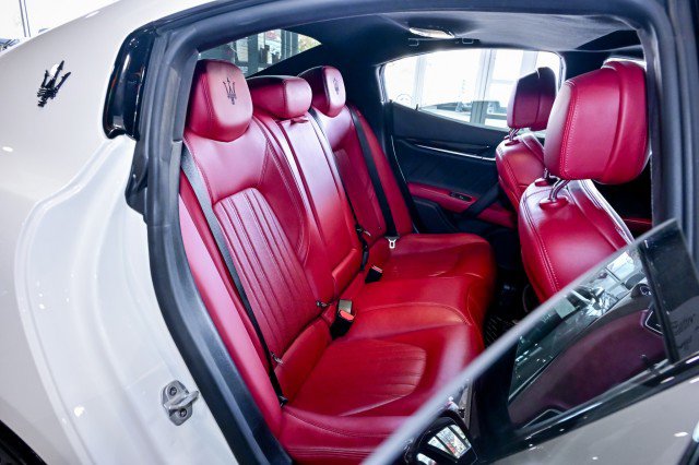 Used 2022 Maserati Ghibli Modena image 25