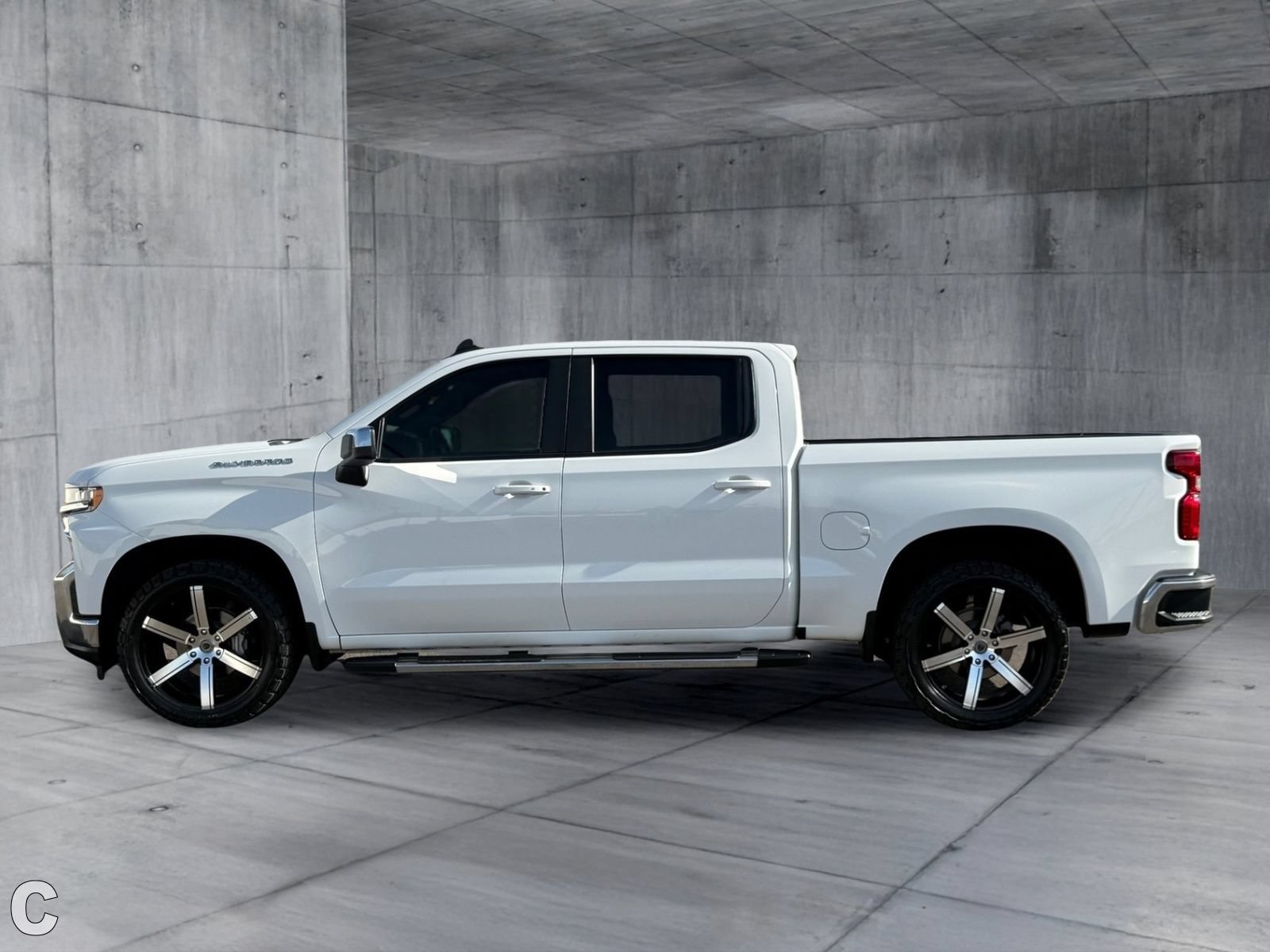 Used 2020 Chevrolet Silverado 1500 LT w/ All-Star Edition RWD image 3