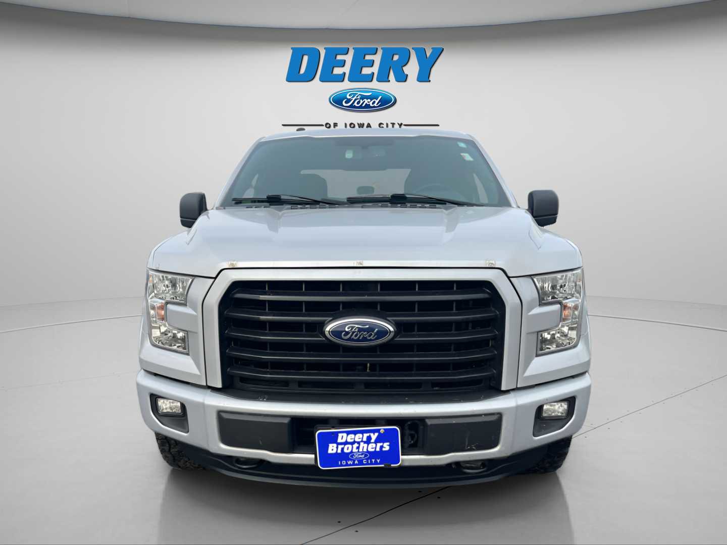 Used 2016 Ford F150 XLT w/ Equipment Group 302A Luxury image 3