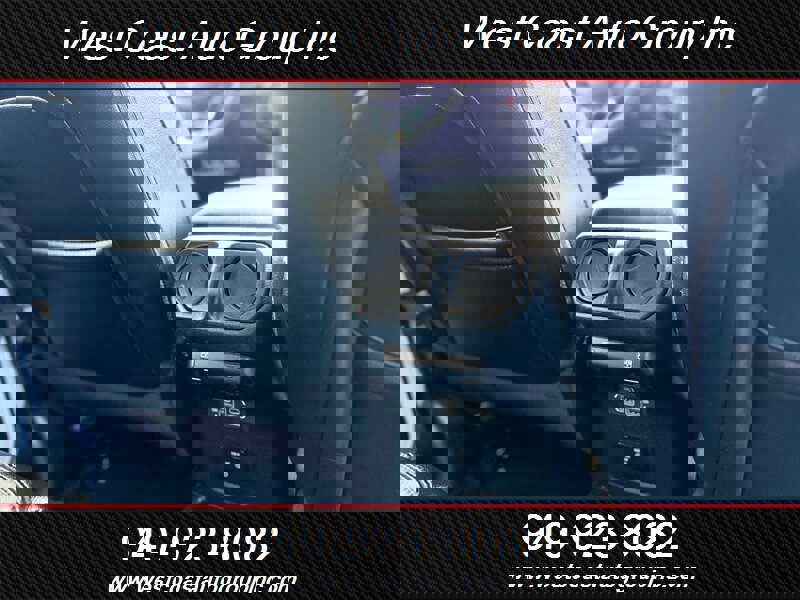 Used 2023 Jeep Wrangler Unlimited Sahara image 14