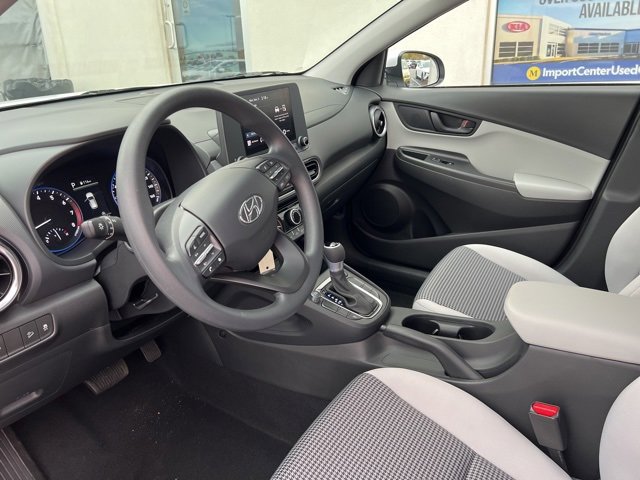Used 2023 Hyundai Kona SE image 9