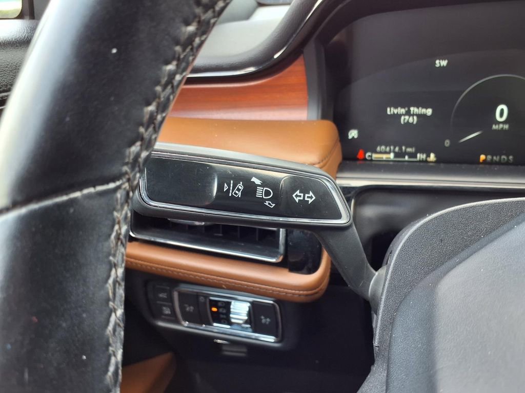 Used 2022 Lincoln Nautilus Reserve FWD image 19