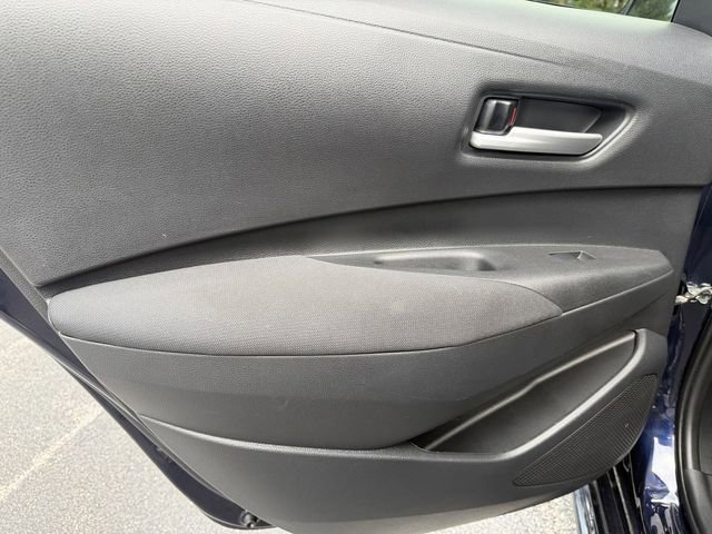 Used 2021 Toyota Corolla LE FWD image 21