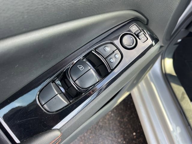 Used 2024 Nissan Altima 2.5 SR image 25