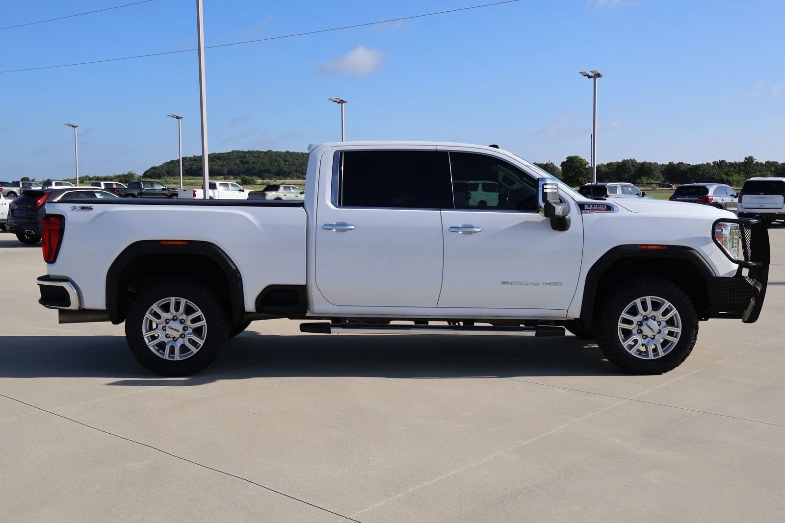 Used 2021 GMC Sierra 2500 SLT w/ SLT Premium Package AWD/4WD image 7