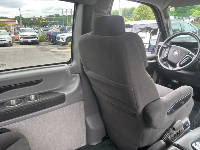 Used 2021 Chevrolet Express 2500 LS w/ Enhanced Convenience Package RWD image 21