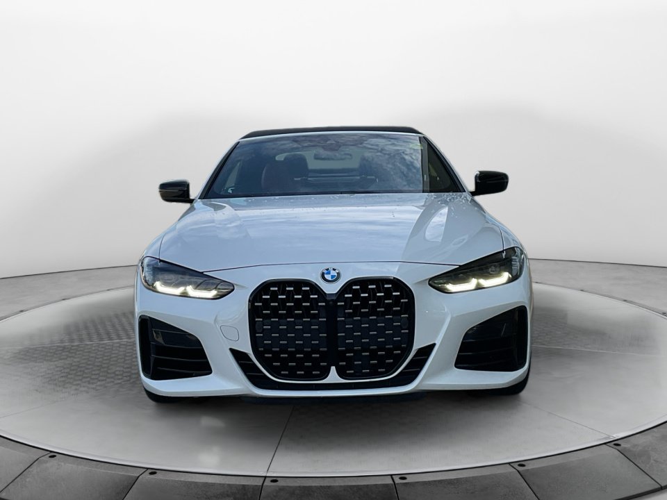 Used 2022 BMW M440i Convertible w/ Premium Package RWD image 2