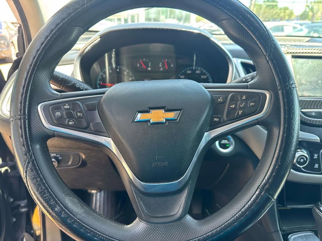 Used 2019 Chevrolet Equinox LS w/ LS Convenience Package FWD image 22